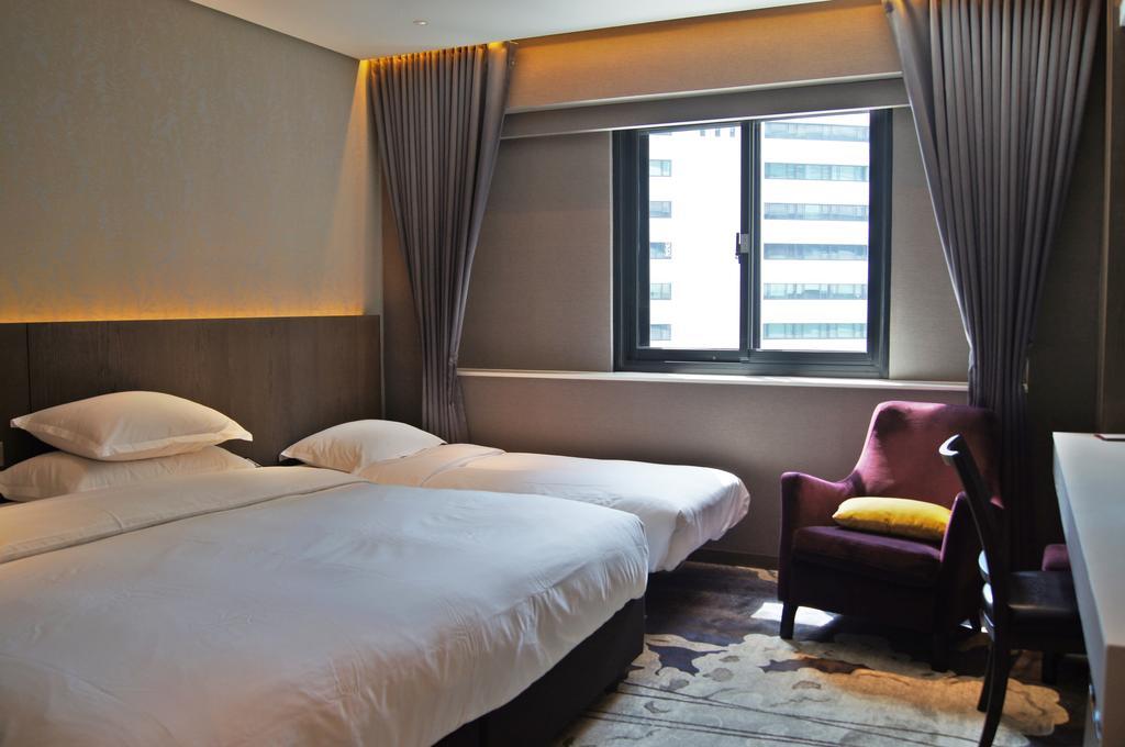 Brother Hotel Taipei Exterior foto